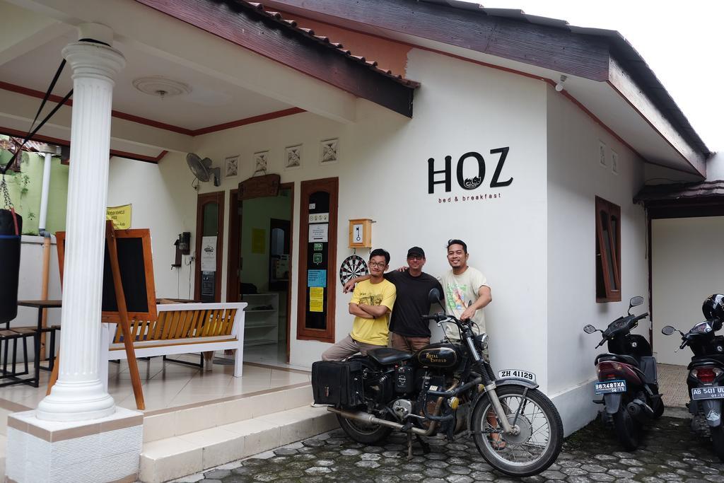 Hoz Bed & Breakfast Yogyakarta Esterno foto