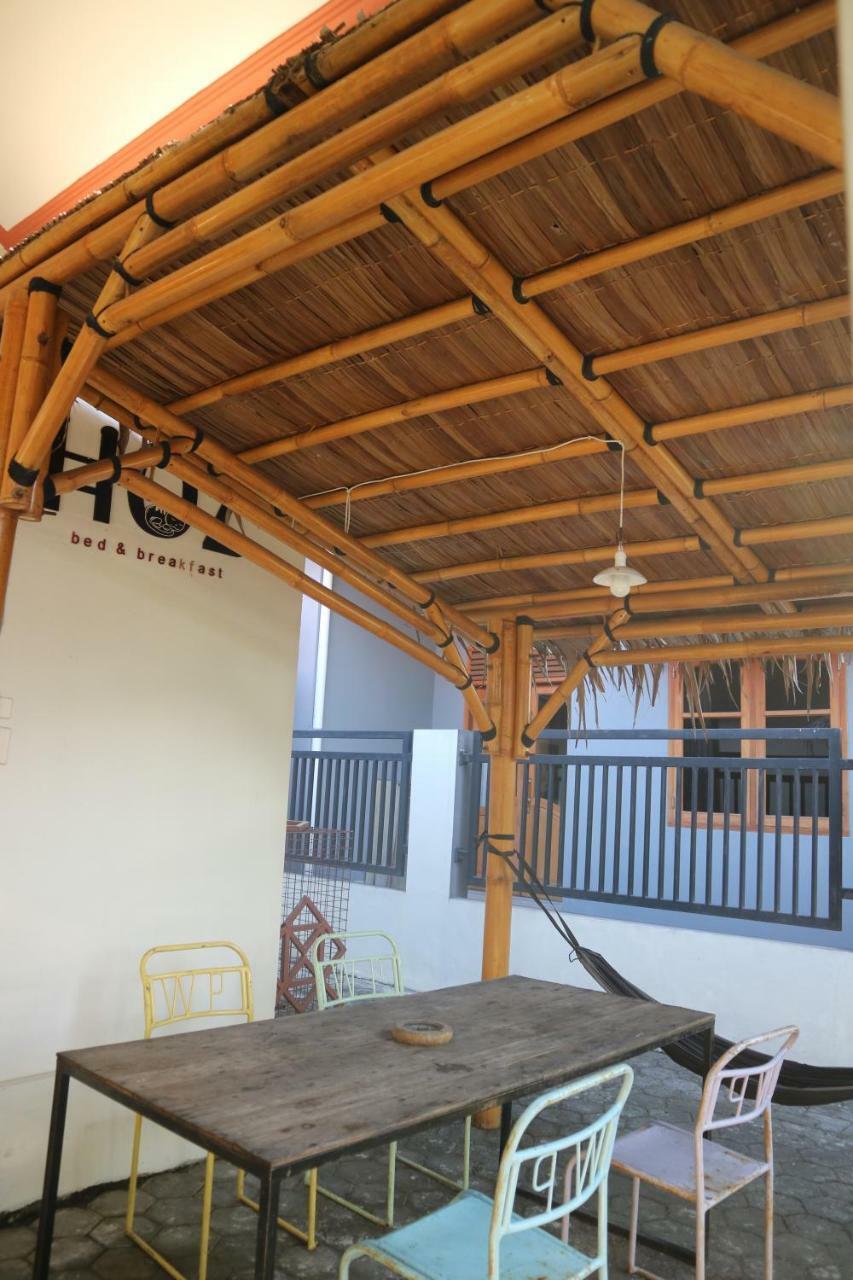 Hoz Bed & Breakfast Yogyakarta Esterno foto